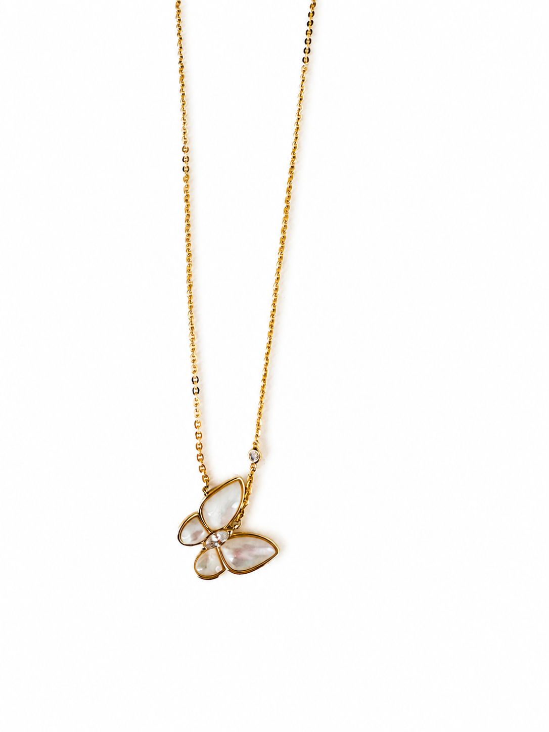 Pearl Flutter Necklace