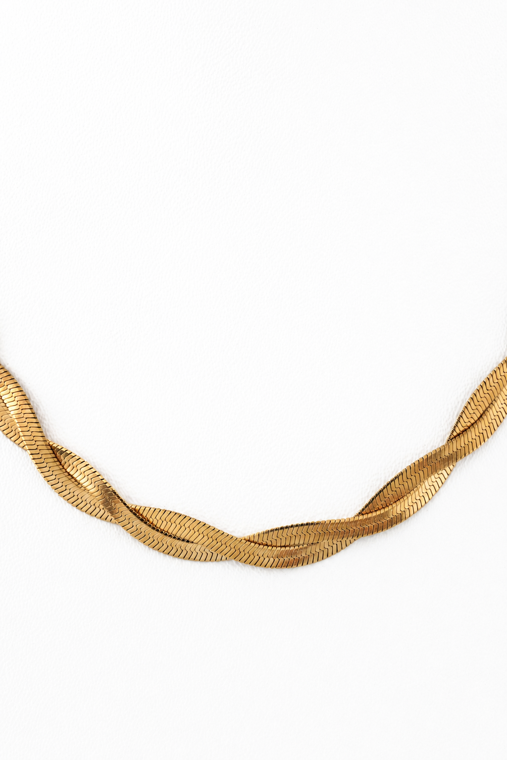 Gold Intertwine Necklace