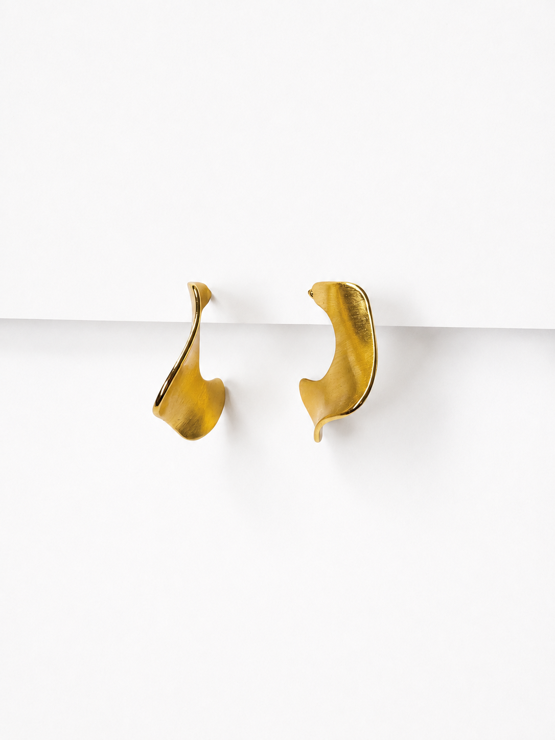 Contour Earrings