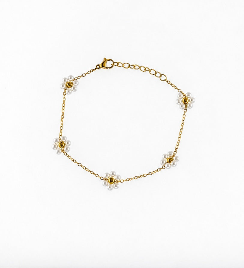 Pearl Petals Bracelet