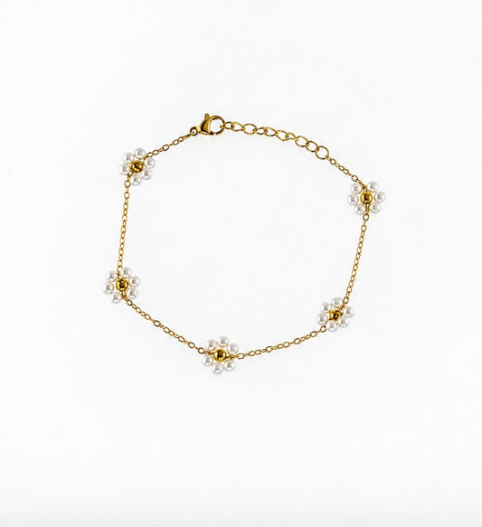 Pearl Petals Bracelet