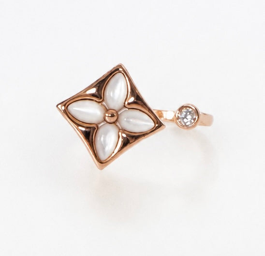 Fleur Royale Ring