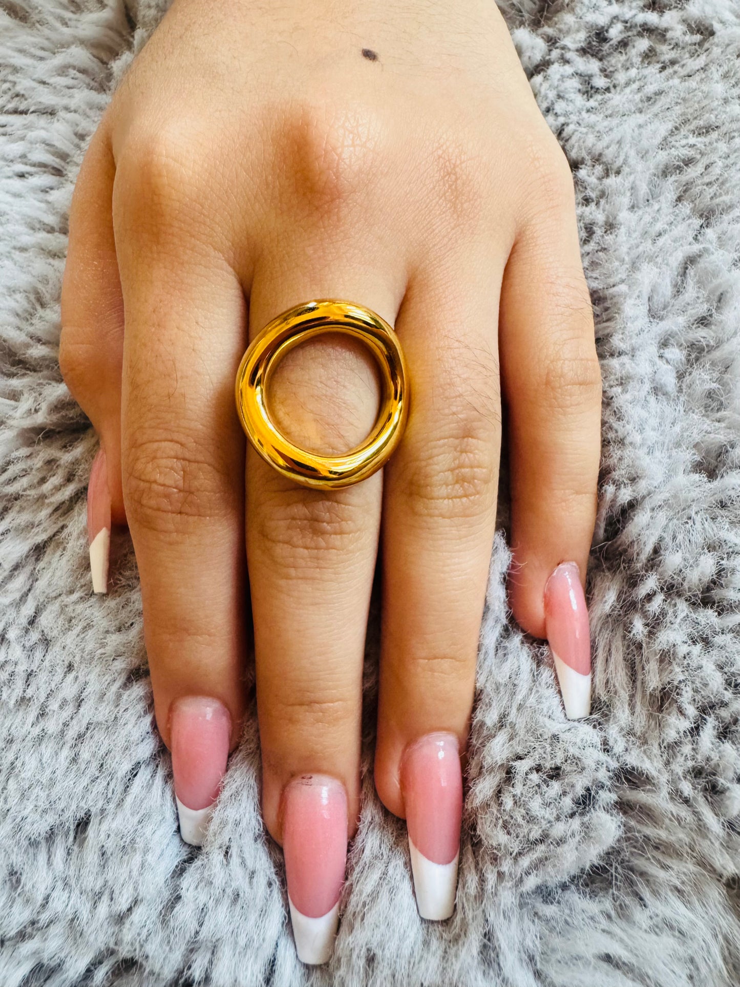 Halo Loop Ring