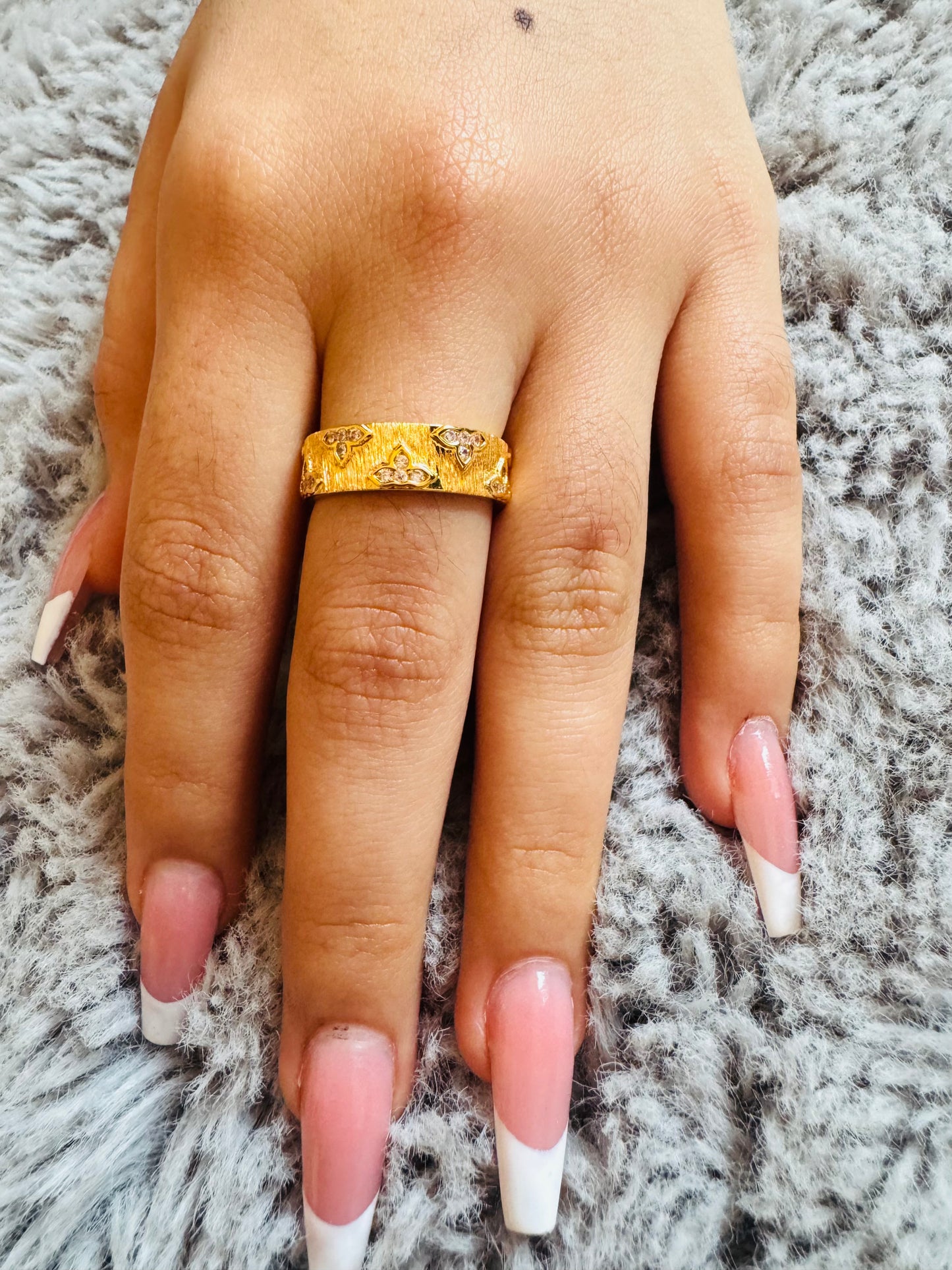 Daphne Ring