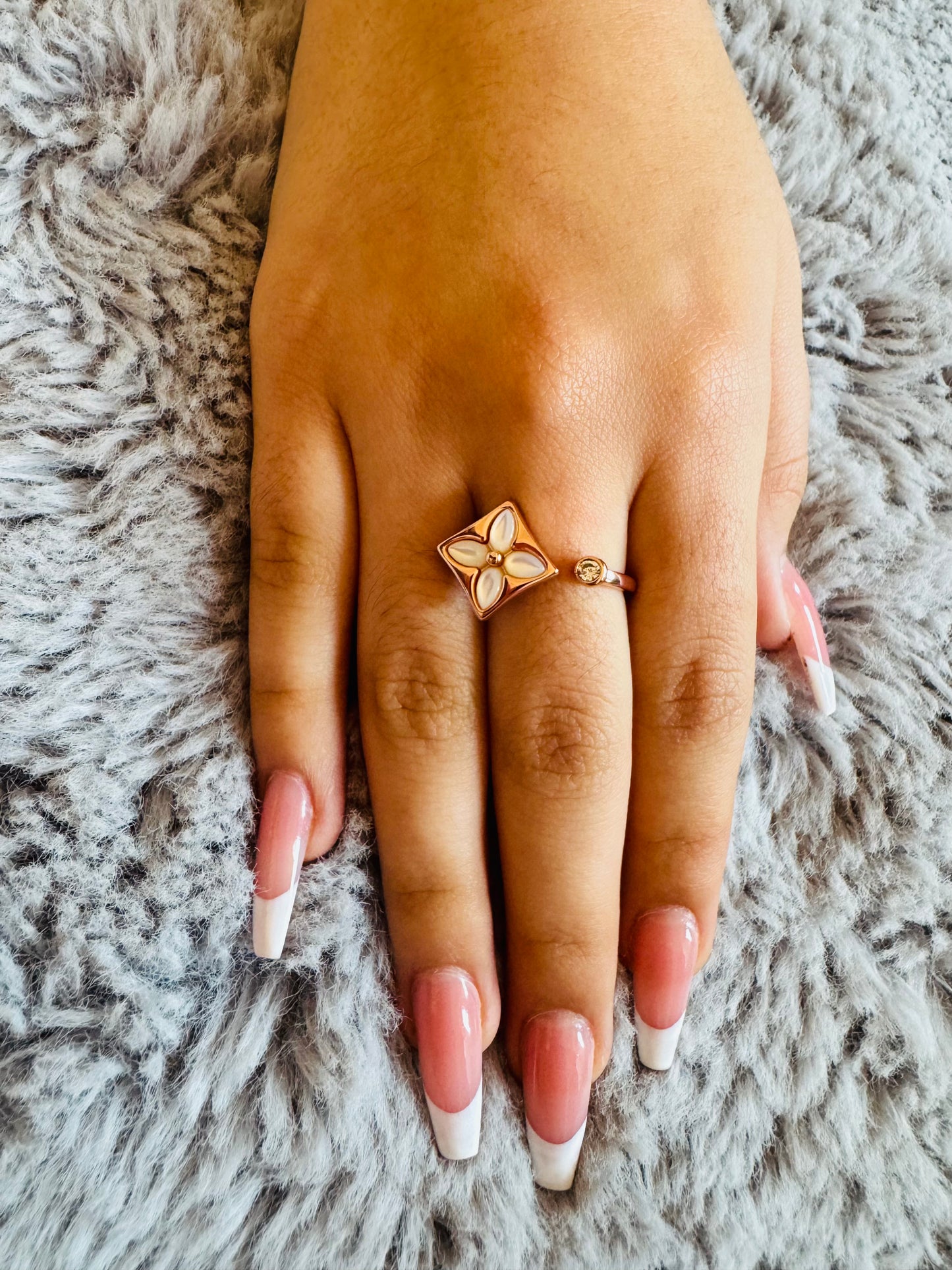 Fleur Royale Ring