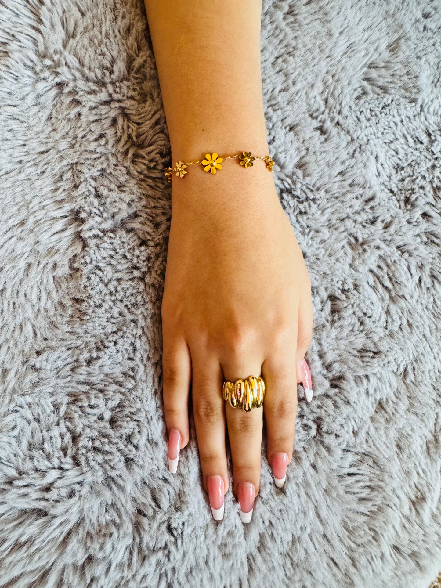 Golden Ripple Ring