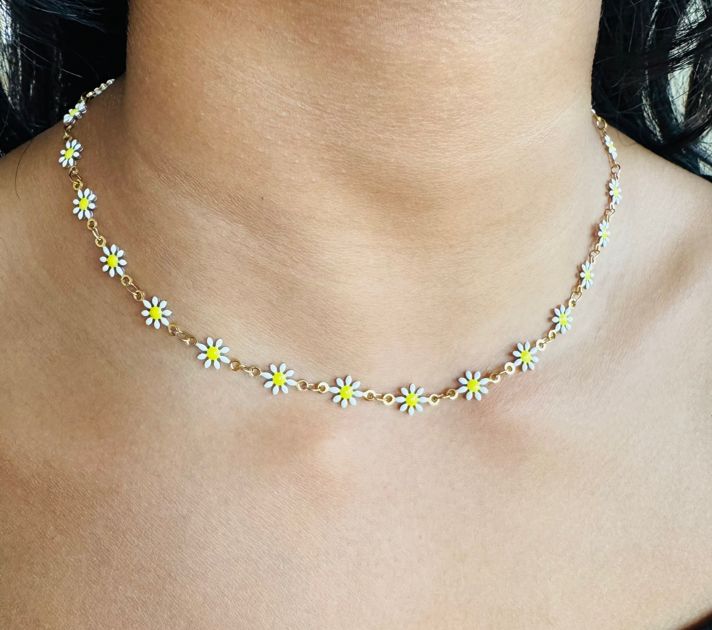 Daisylane Necklace